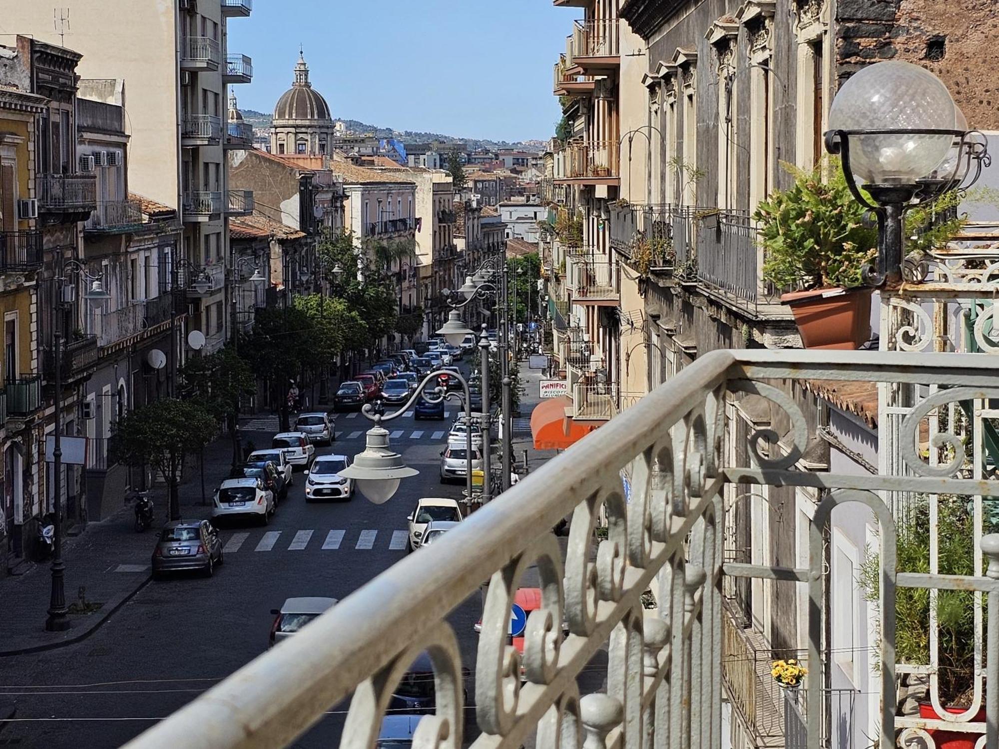 B&B Locanda Della Vittoria Катания Екстериор снимка